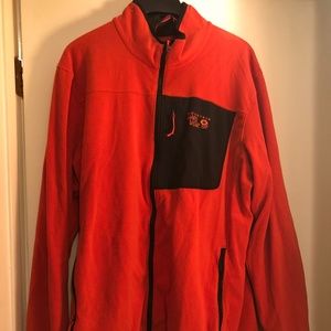 2XL Mountain Hardware Fleece jacket